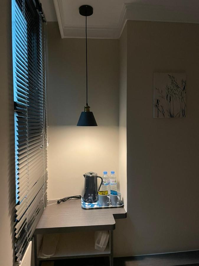 Yoshi Hotel - Tainan Station Branch Экстерьер фото